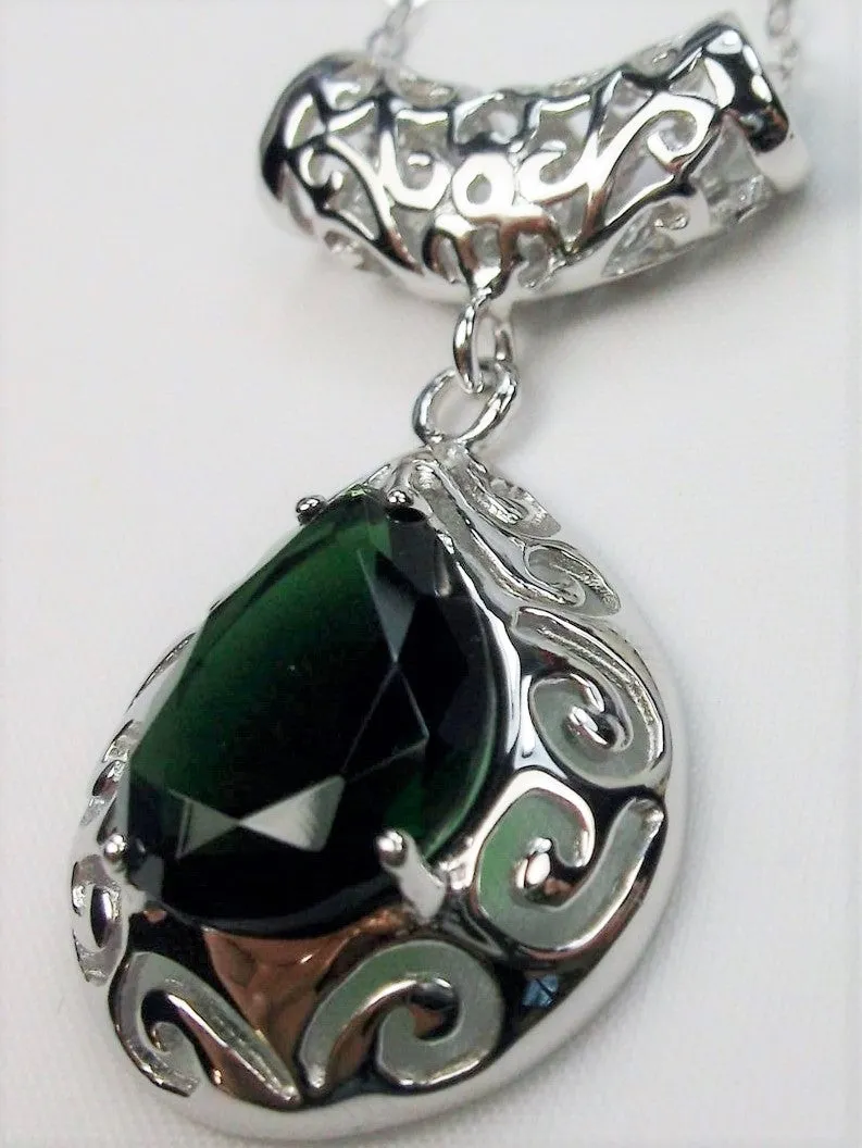 Emerald Pendant Necklace, Victorian Jewelry P28
