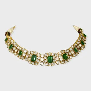 Exquisite fusion-style choker necklace and earring set, featuring dazzling diamond Polki and a striking emerald octagon. - KMNE3547