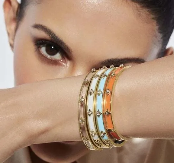 Farah Khan 18K Yellow Gold 8mm Flush Orange Ceramic Hinged Bangle