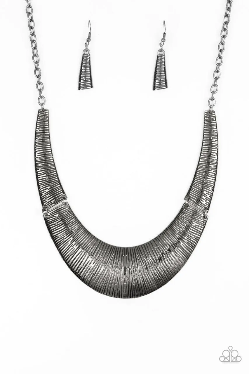 Feast or Famine Black Paparazzi Necklace