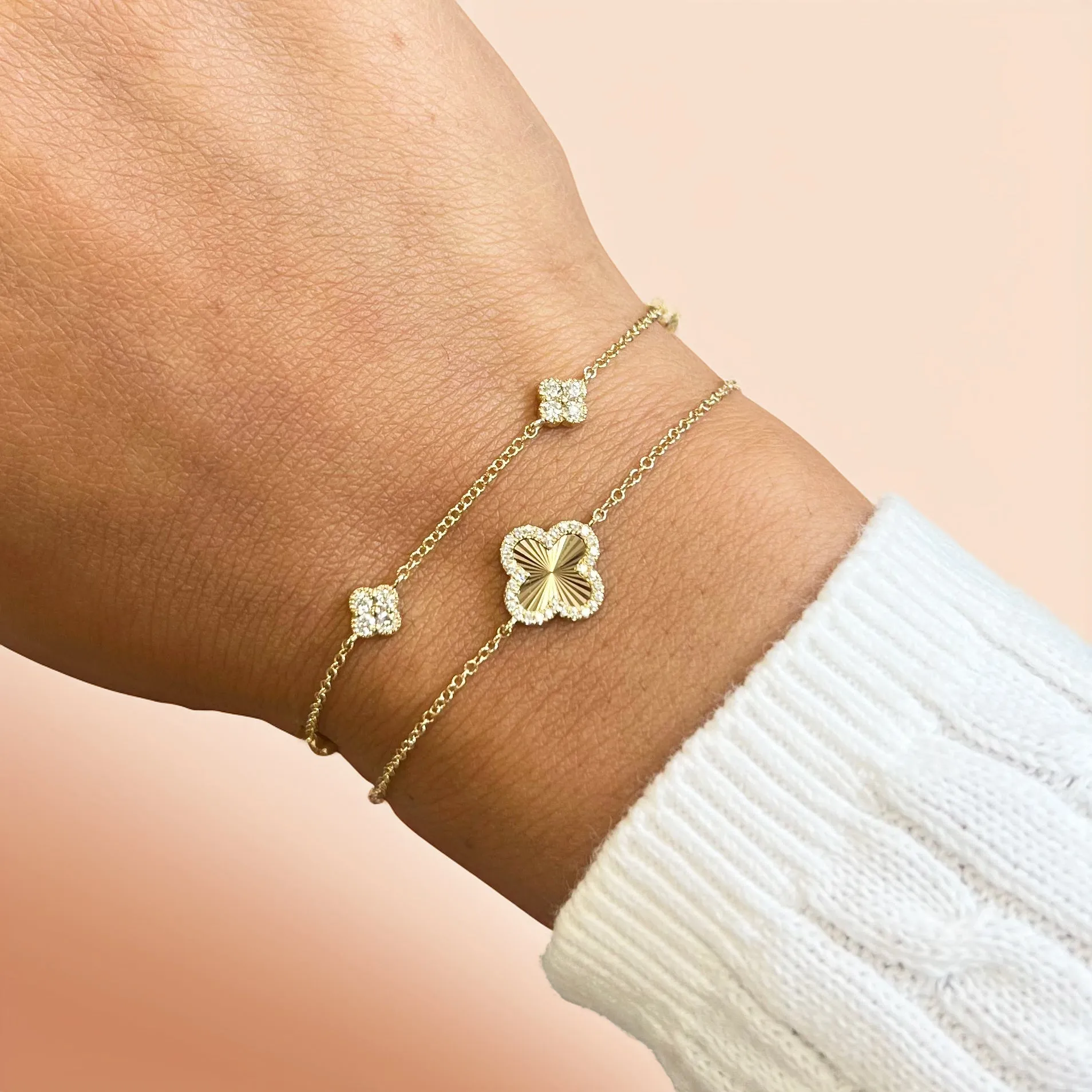 Fluted Gold Diamond Halo Clover Bracelet
