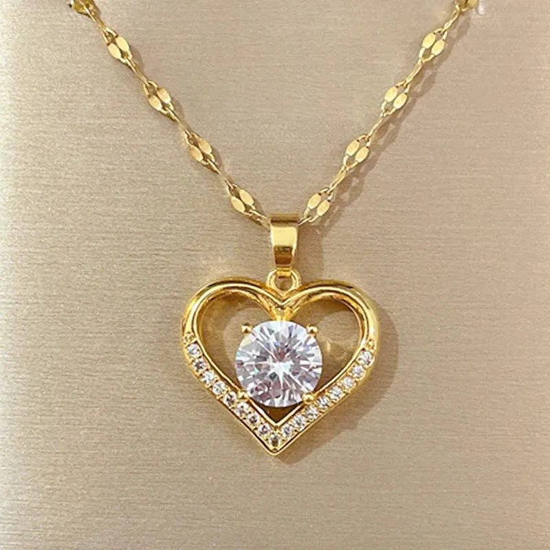 Gems Heart Pendant Necklace Golden Stainless Steel Lips Neck Chain Female Necklaces Jewelry for Girl