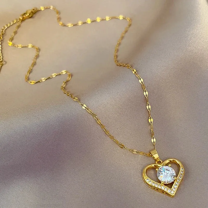 Gems Heart Pendant Necklace Golden Stainless Steel Lips Neck Chain Female Necklaces Jewelry for Girl