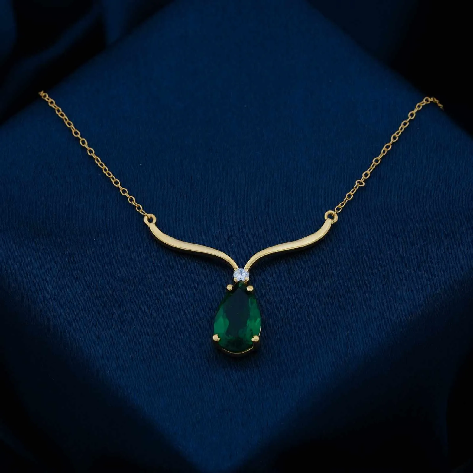 Golden Emerald Vine Drop Necklace