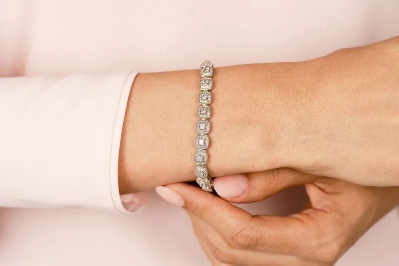 Grand Princess Cut Lab-Grown Diamond Bracelet with 7.60 ct.(finished) 1.1mm, 4.3mm