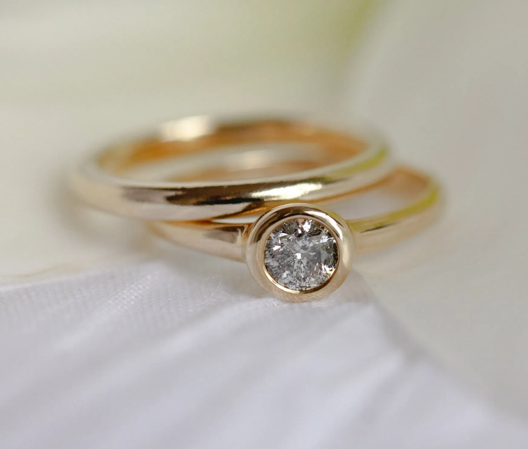 Hera Solitaire Ring