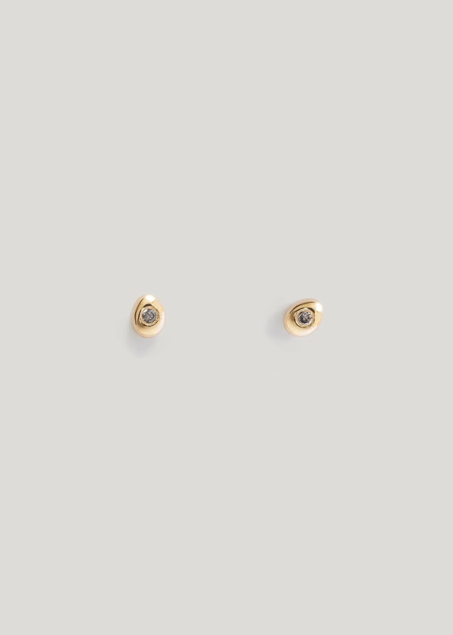 In Stock | Grey Diamond Mini Pebble Studs