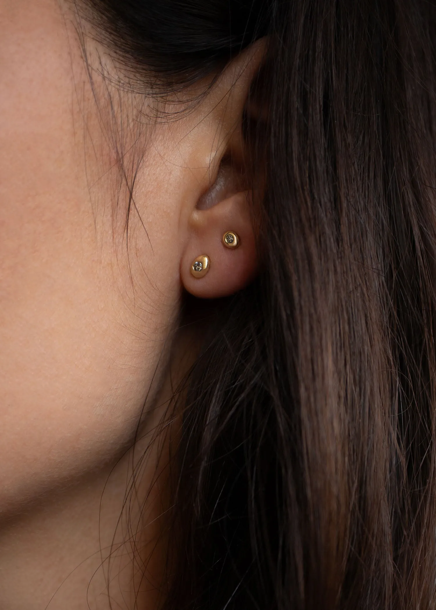In Stock | Grey Diamond Mini Pebble Studs