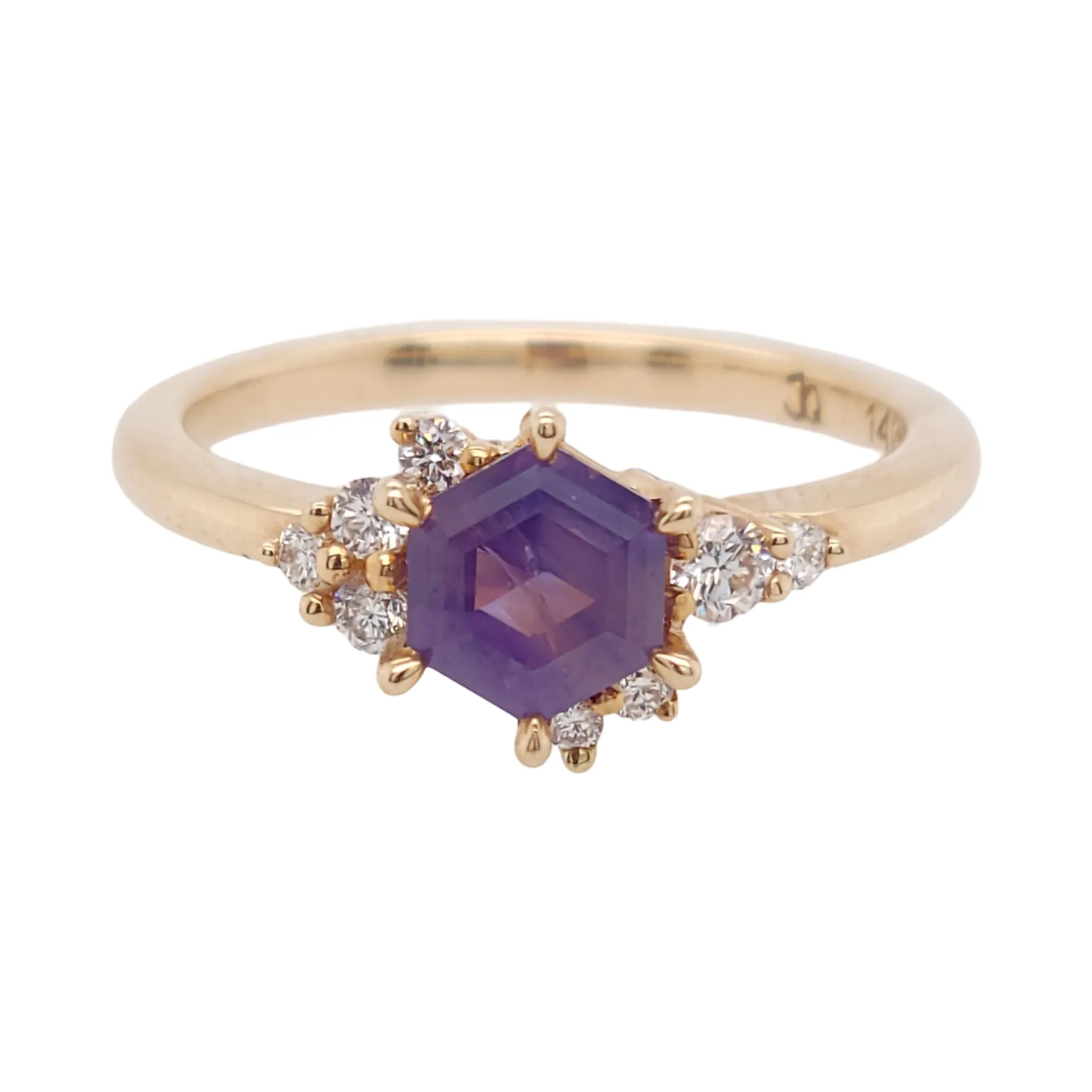 Lagunaria Sapphire Ring