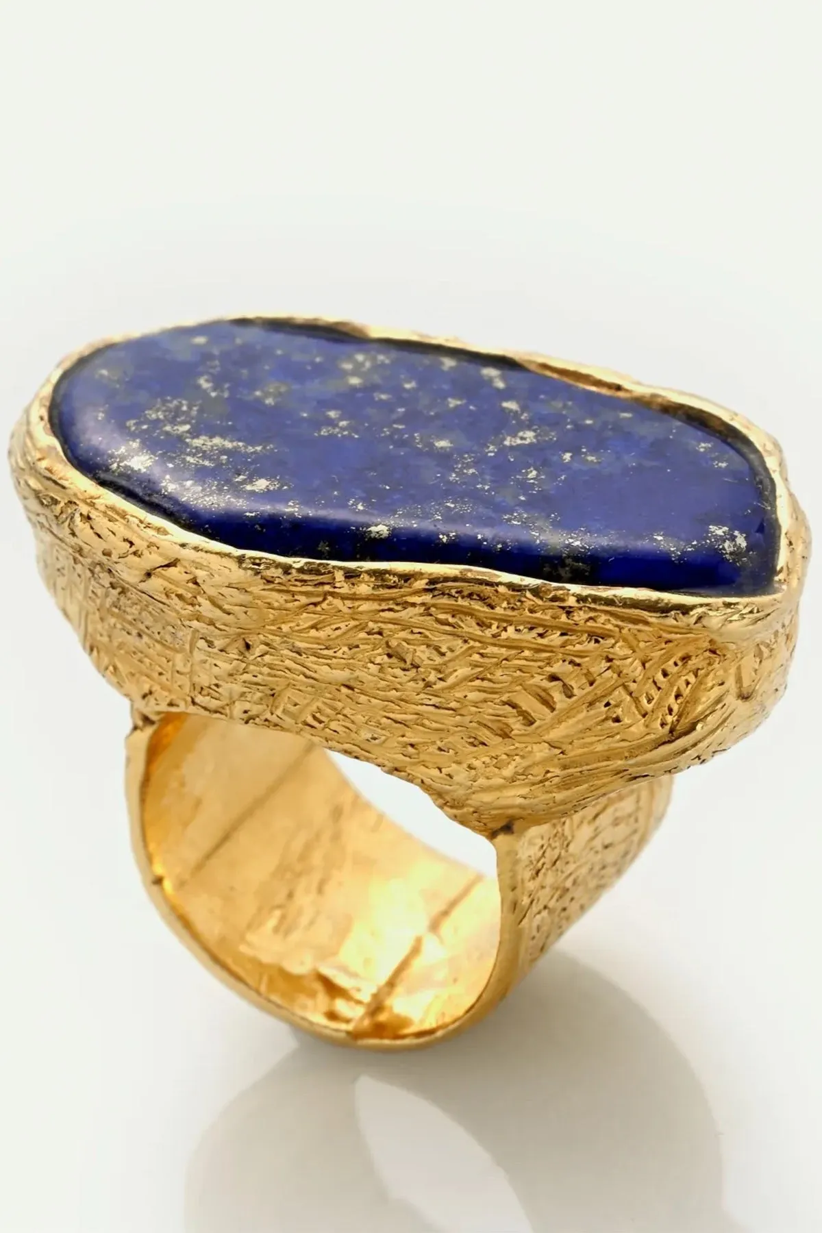 MARIE-ALEXANDRINE YVERNAULT | RHO I LAPIS RING