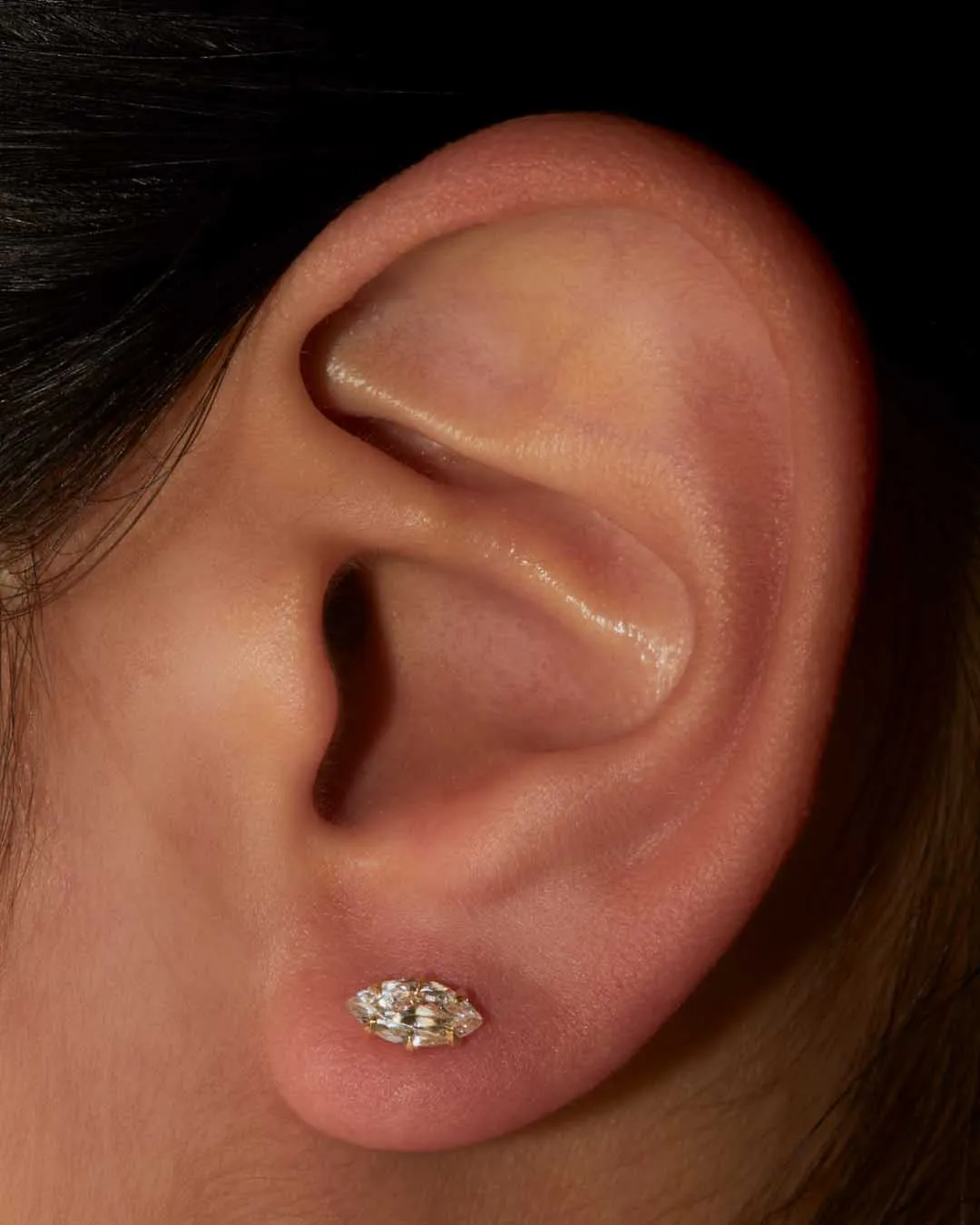 Marquise Shaped Prong-Set Diamond Stud Mount