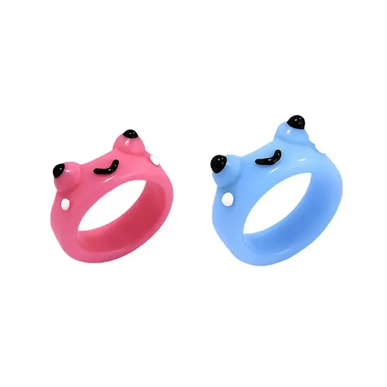 Matching Frog Couple Rings for a Cute Connection