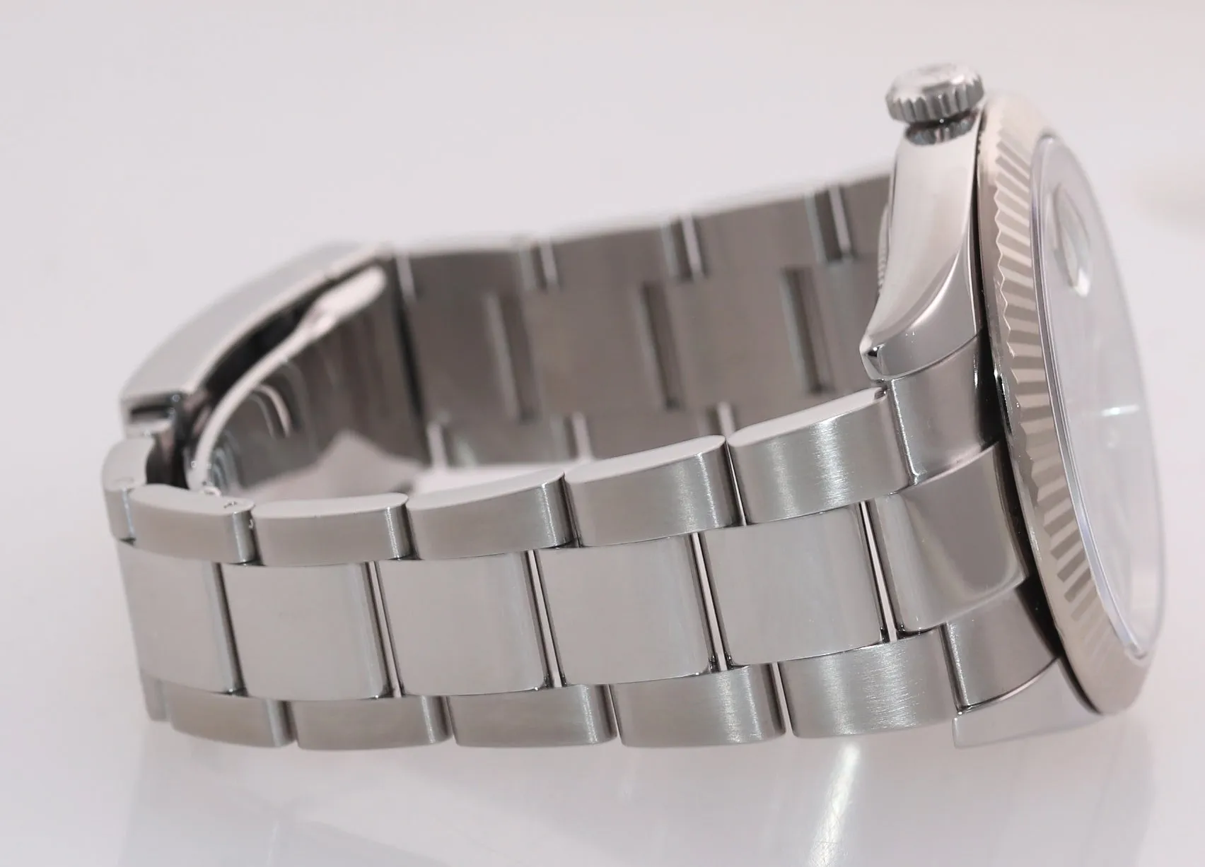 MINT PAPERS Rolex DateJust 41 Rhodium Grey Stick Oyster Fluted 126334 Watch Box