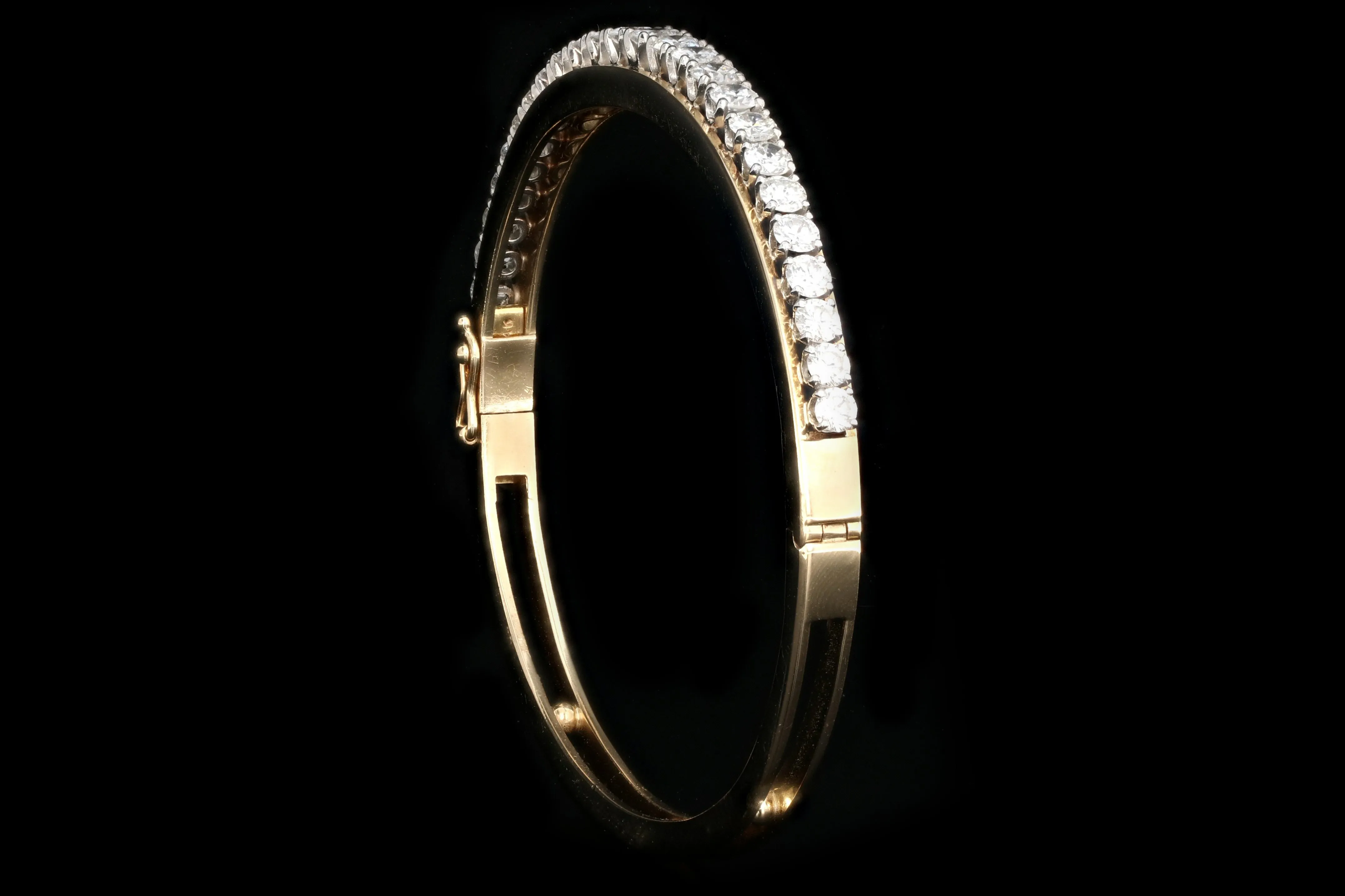Modern 14K Yellow Gold 3.5CTW Diamond Bangle