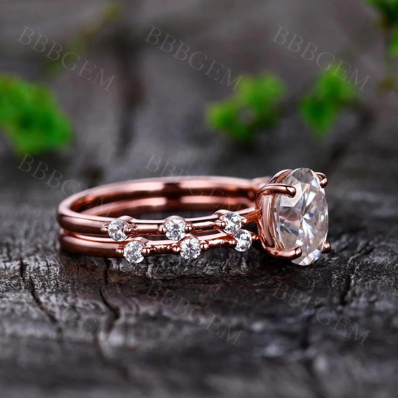 Moissanite Bridal Set 1.5CT Oval Cut Moissanite Engagement Ring Curved Wedding Band