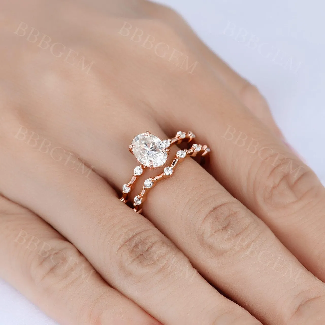 Moissanite Bridal Set 1.5CT Oval Cut Moissanite Engagement Ring Curved Wedding Band