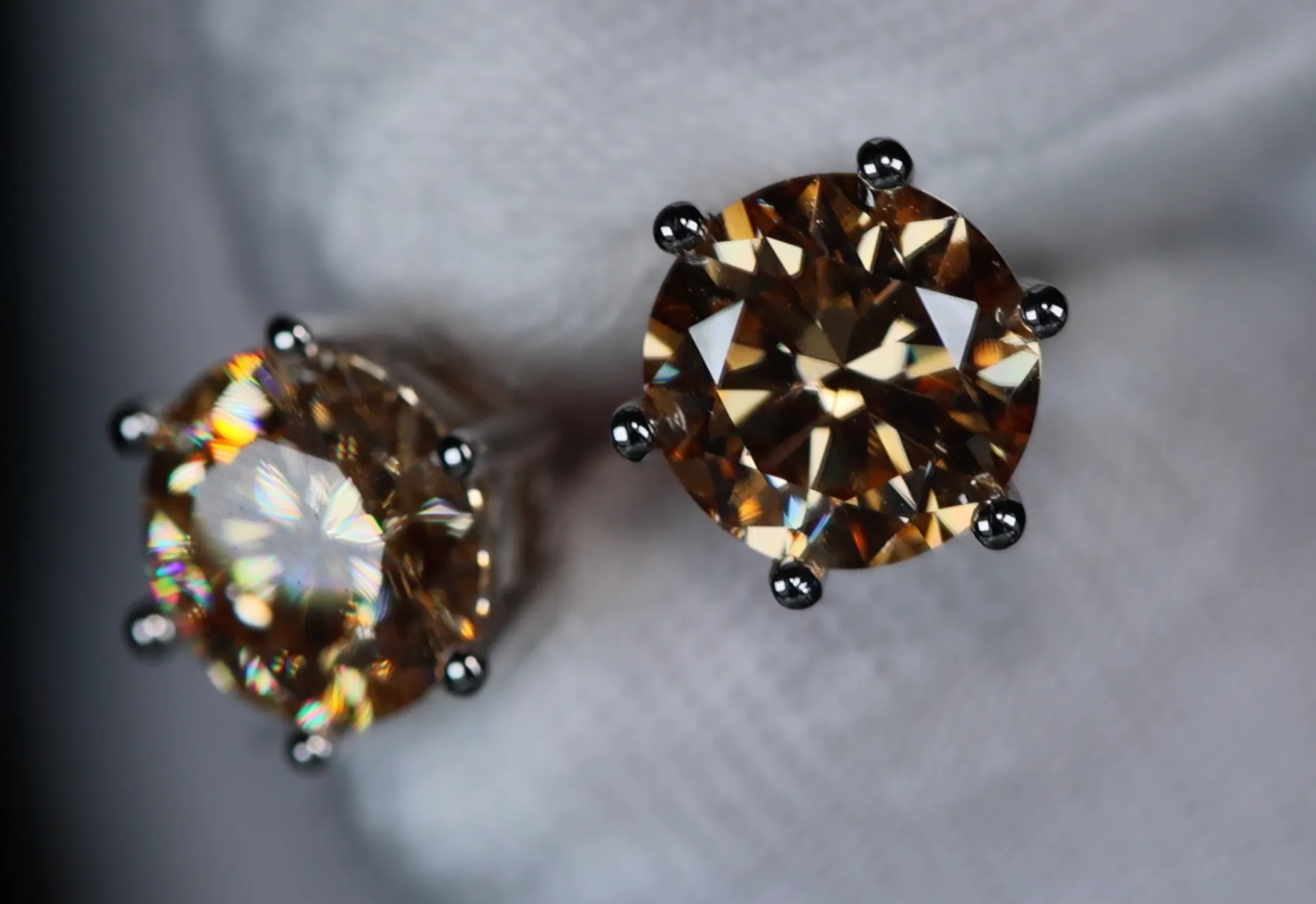 MOISSANITE STUD EARRINGS | CHAMPAGNE DIAMOND EAR STUDS