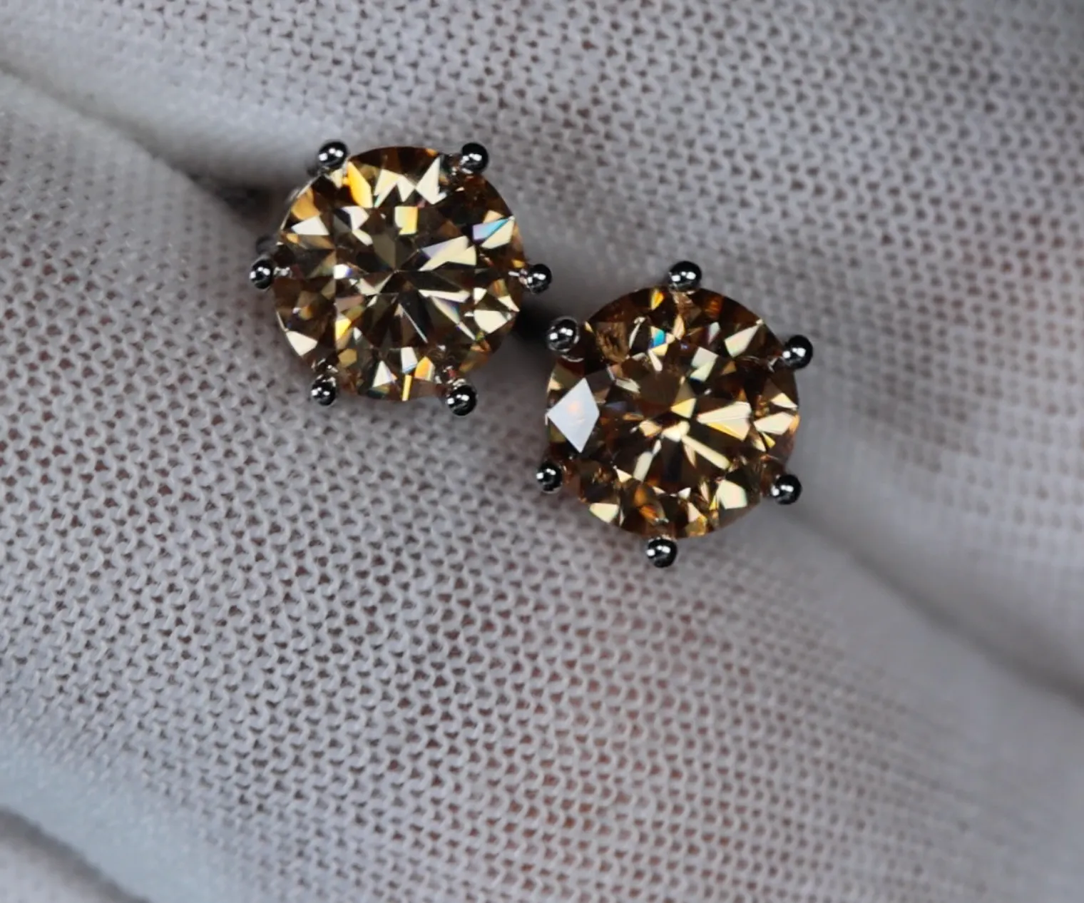 MOISSANITE STUD EARRINGS | CHAMPAGNE DIAMOND EAR STUDS