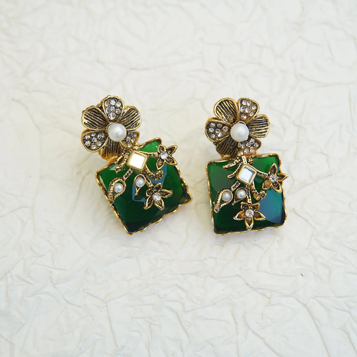 Nova Gemstones Studs