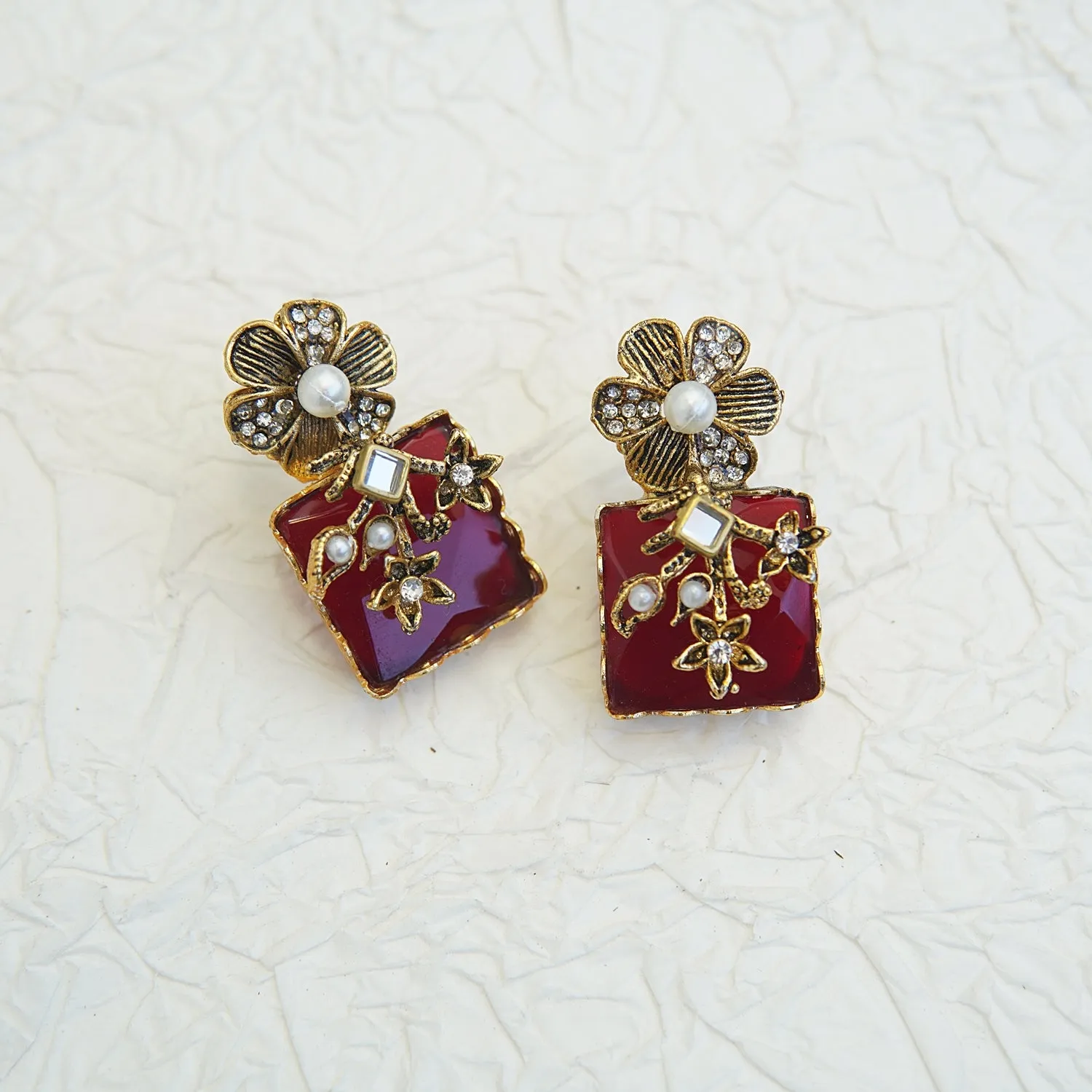 Nova Gemstones Studs