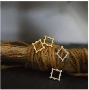 PAIRD Pharoah Studs - Gold