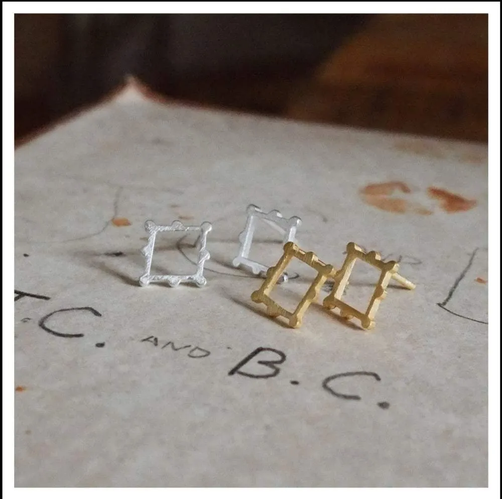 PAIRD Pharoah Studs - Gold
