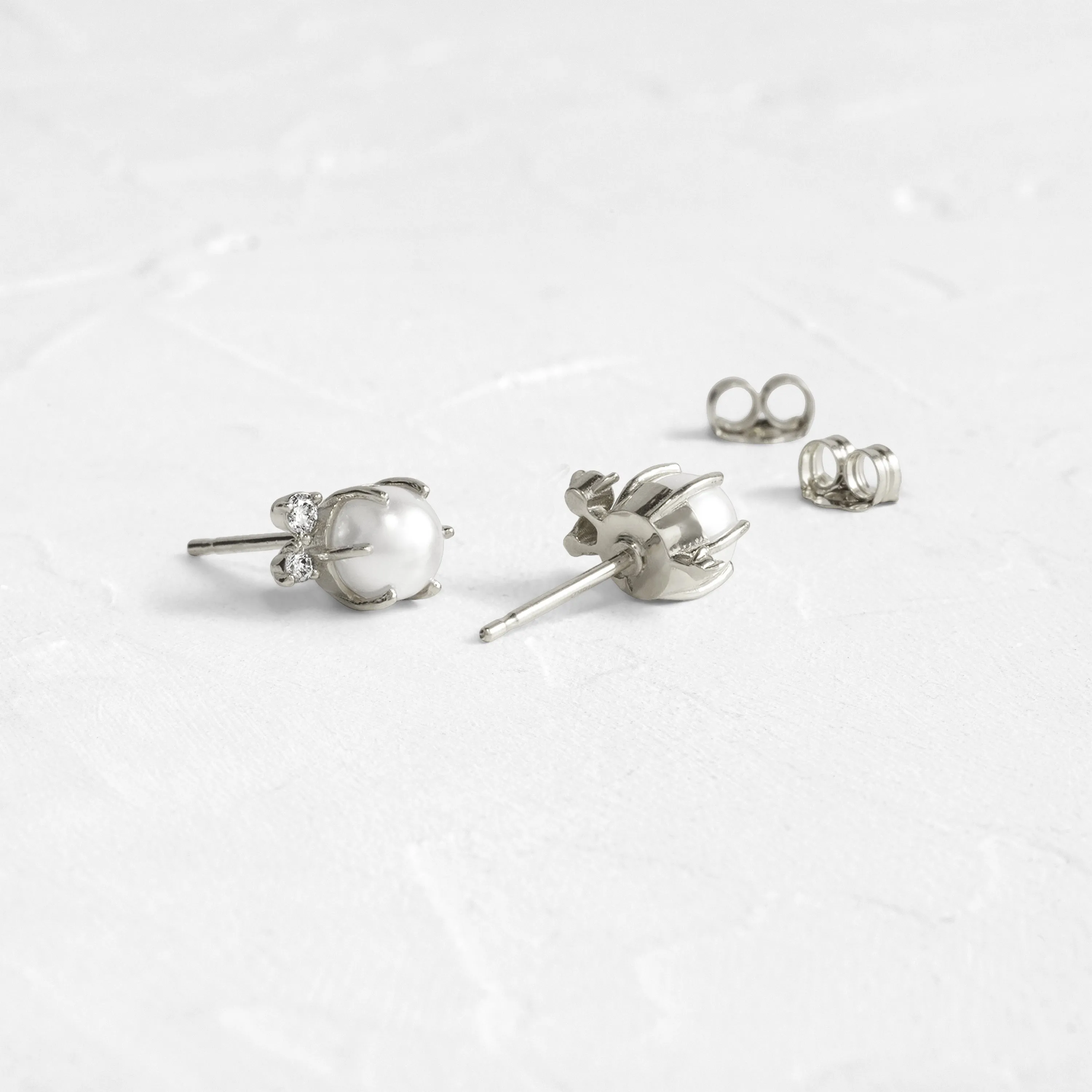 Pearl Flurry Studs