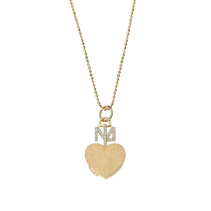 'Queen of Hearts' Classic Locket