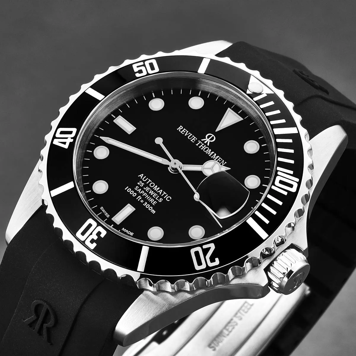 Revue Thommen Men's 'Diver' Black Dial Rubber Strap Swiss Automatic Watch  17571.2837