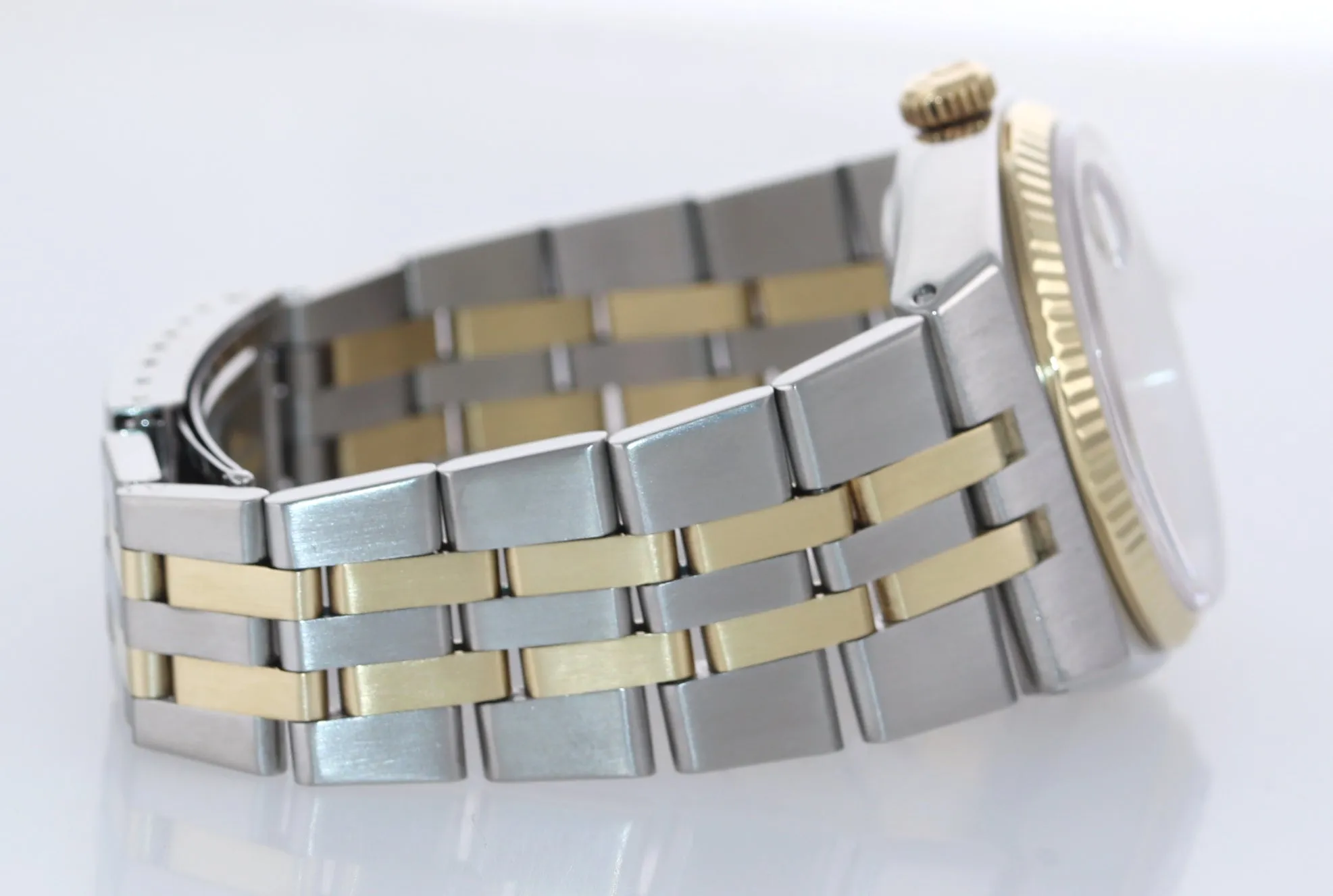 Rolex OysterQuartz DateJust 17013 Two-Tone Gold Steel Champagne Integral Watch