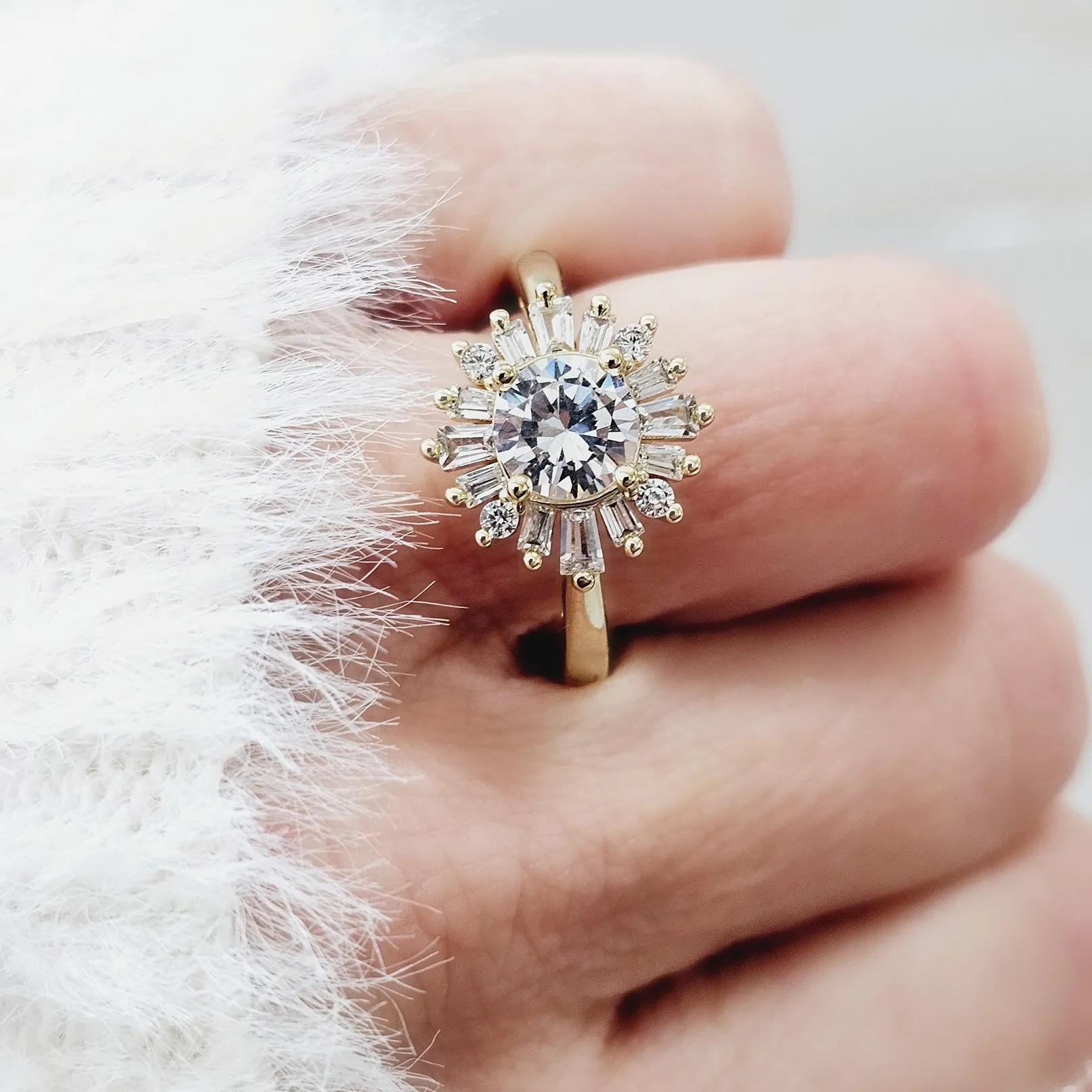 Round Diamond Starburst Engagement Ring Setting