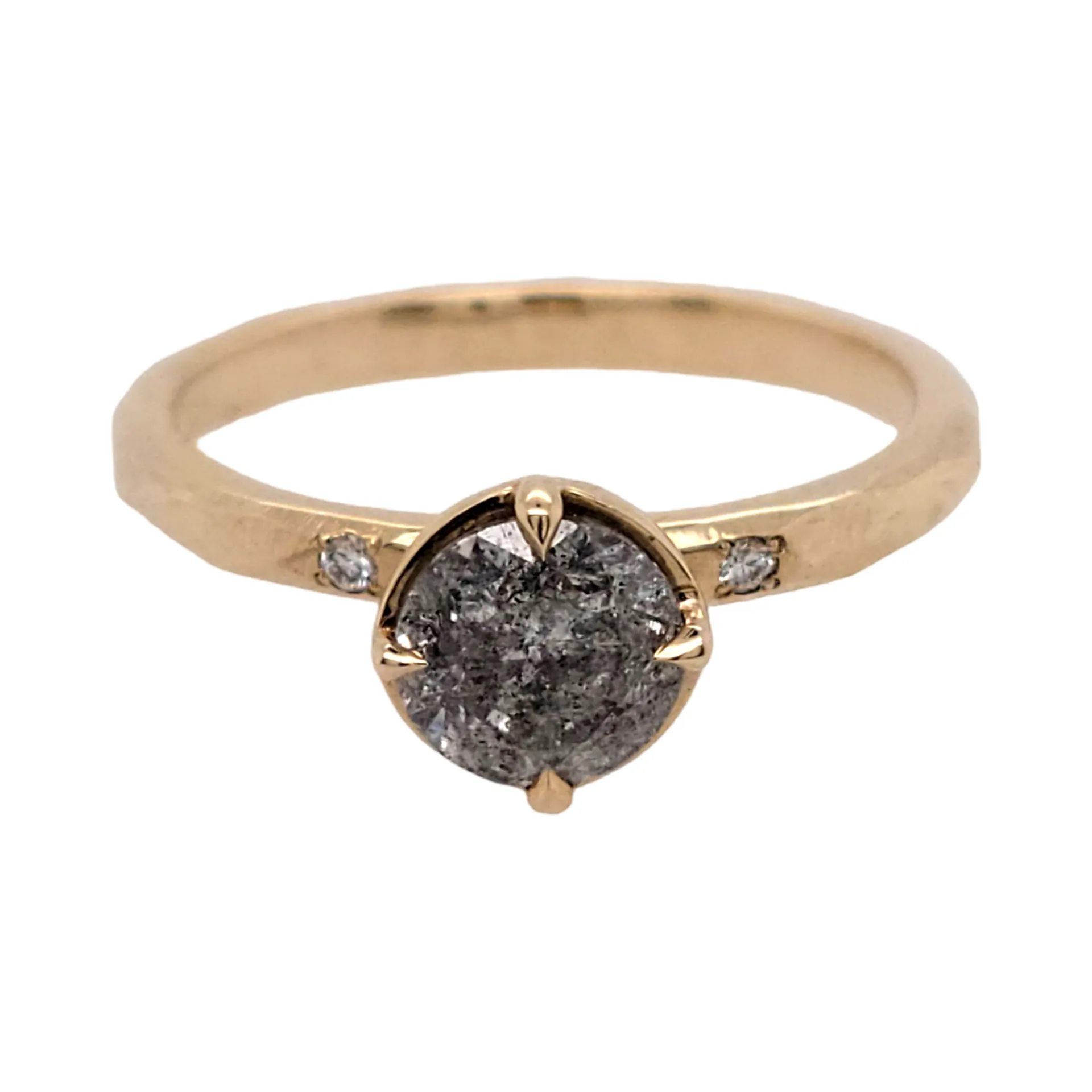 Round The World - Round Brilliant Cut Diamond Ring