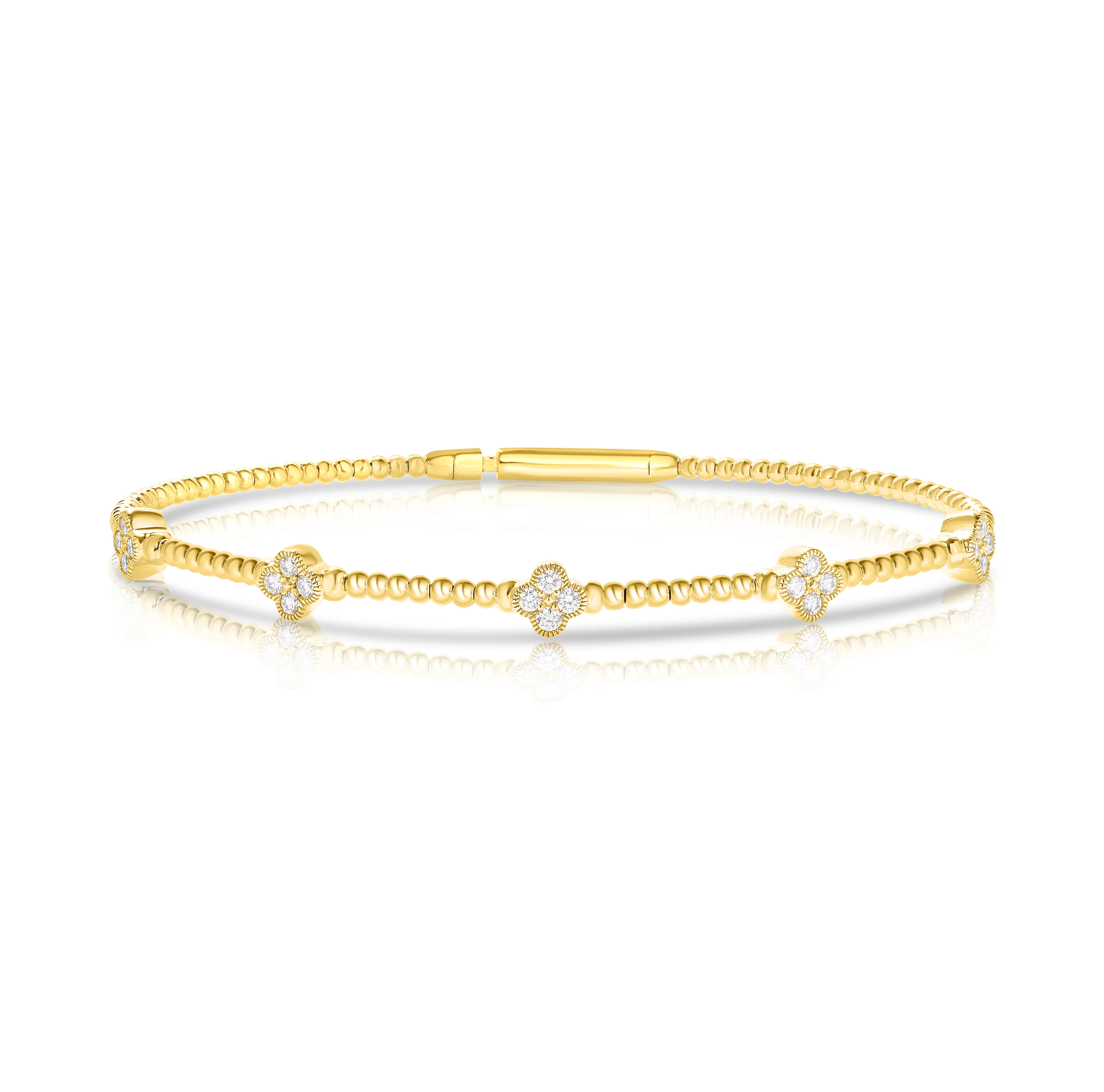 Sabel Collection Yellow Gold Diamond Clover Station Bangle