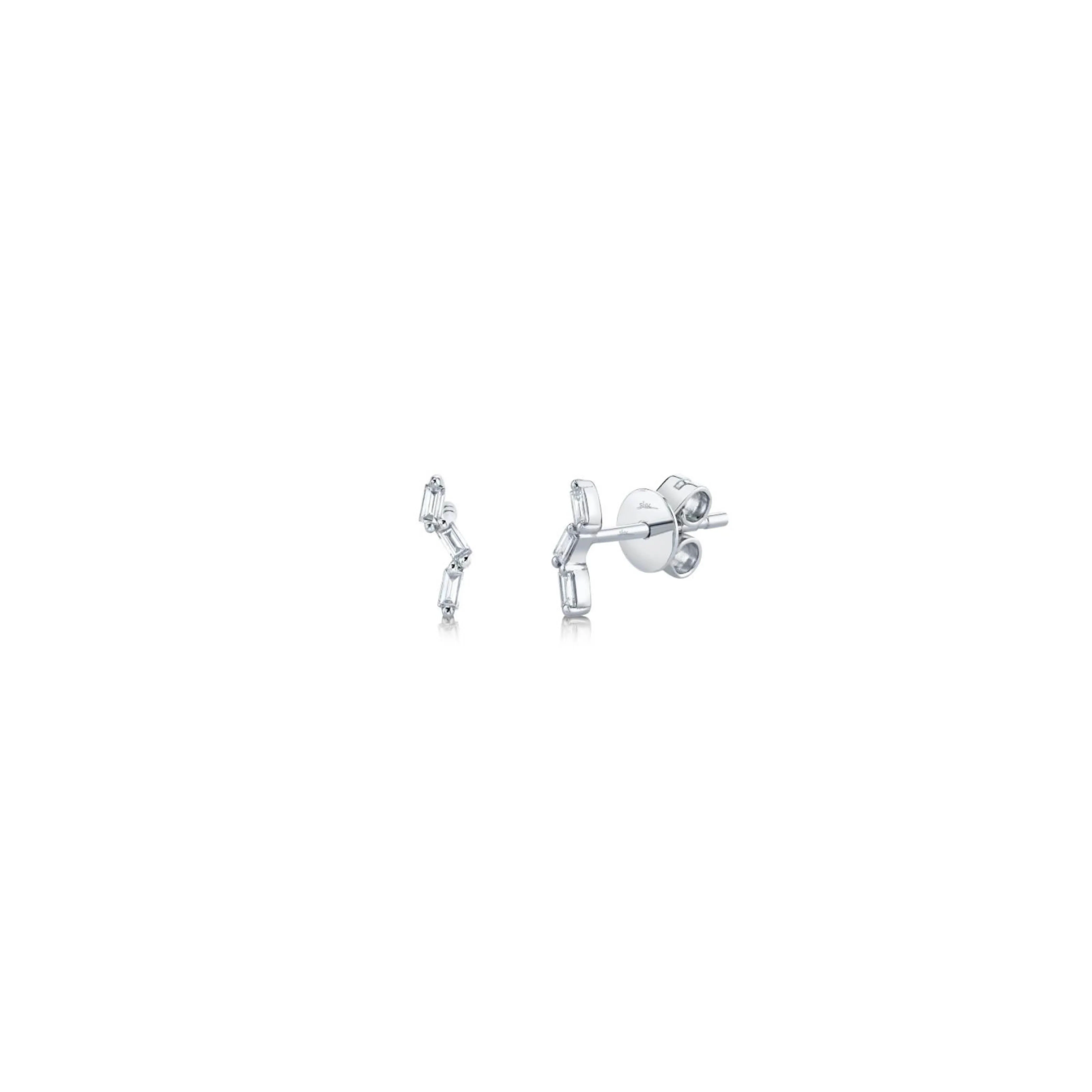 Shy Creation Baguette Diamond Studs