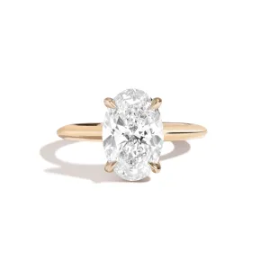 Signature Rail-less Oval Engagement Ring