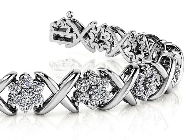 Stylized X Flower Diamond Bracelet with 3.36 ct.(finished) 2mm