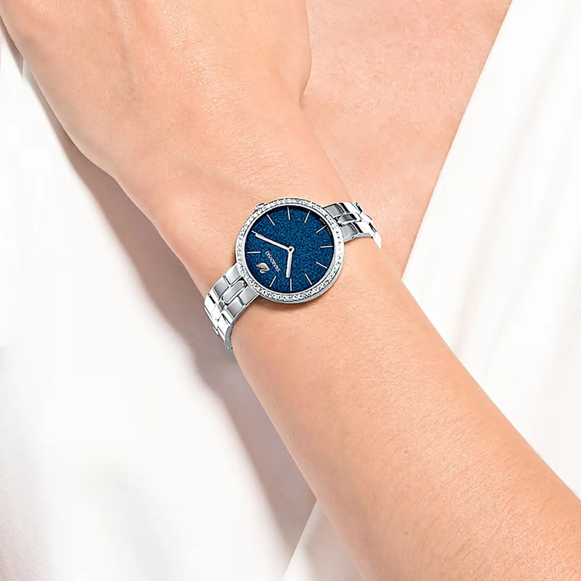 Swarovski Cosmopolitan Women's Metal Bracelet Blue Watch