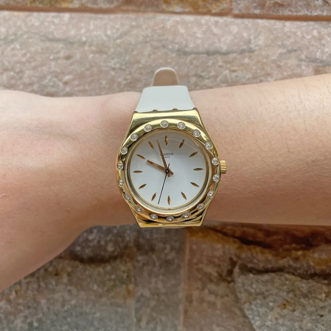 Swatch - YLG137