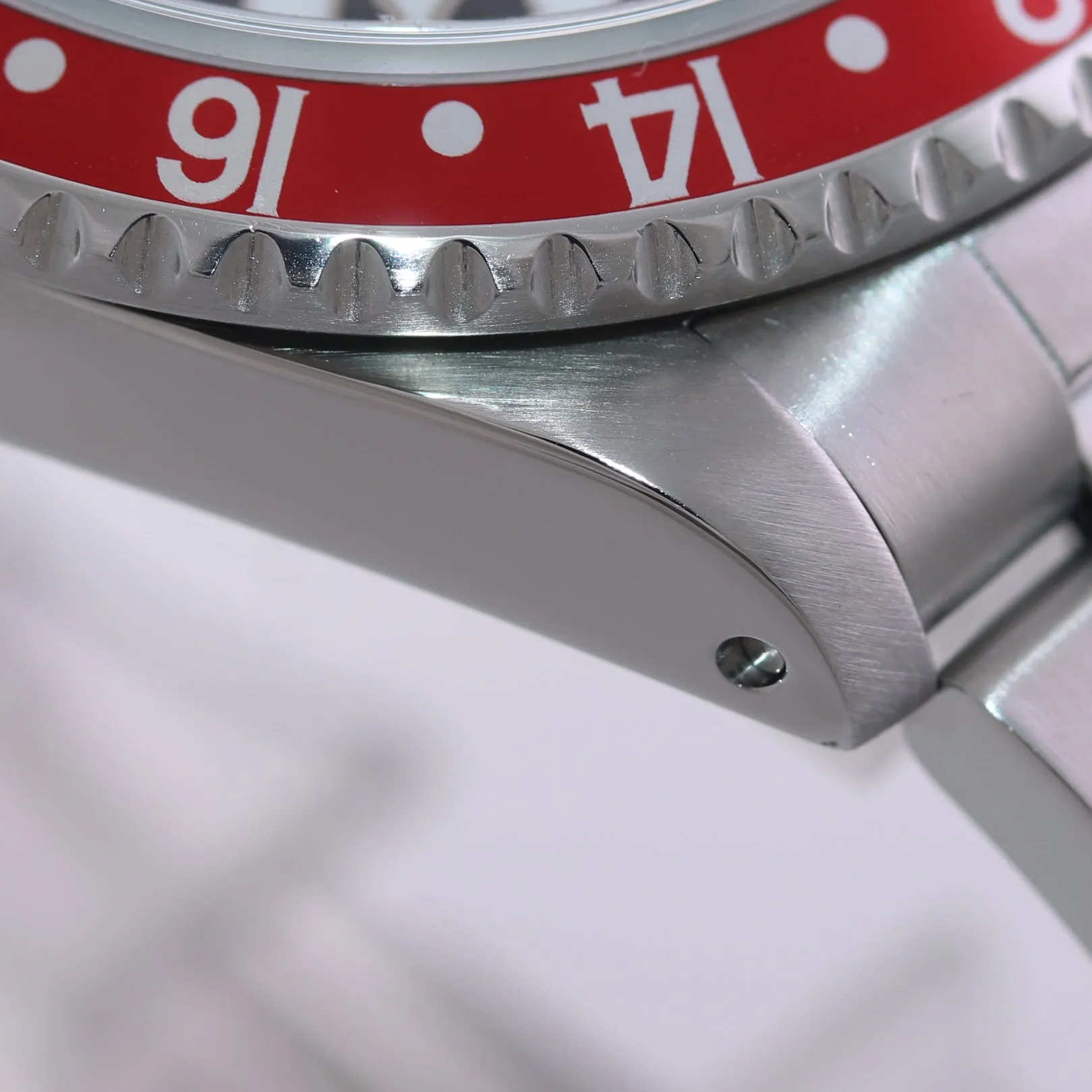 SWISS ONLY 1999 Rolex GMT-Master II Pepsi Blue Red Steel 16710 40mm Watch Box