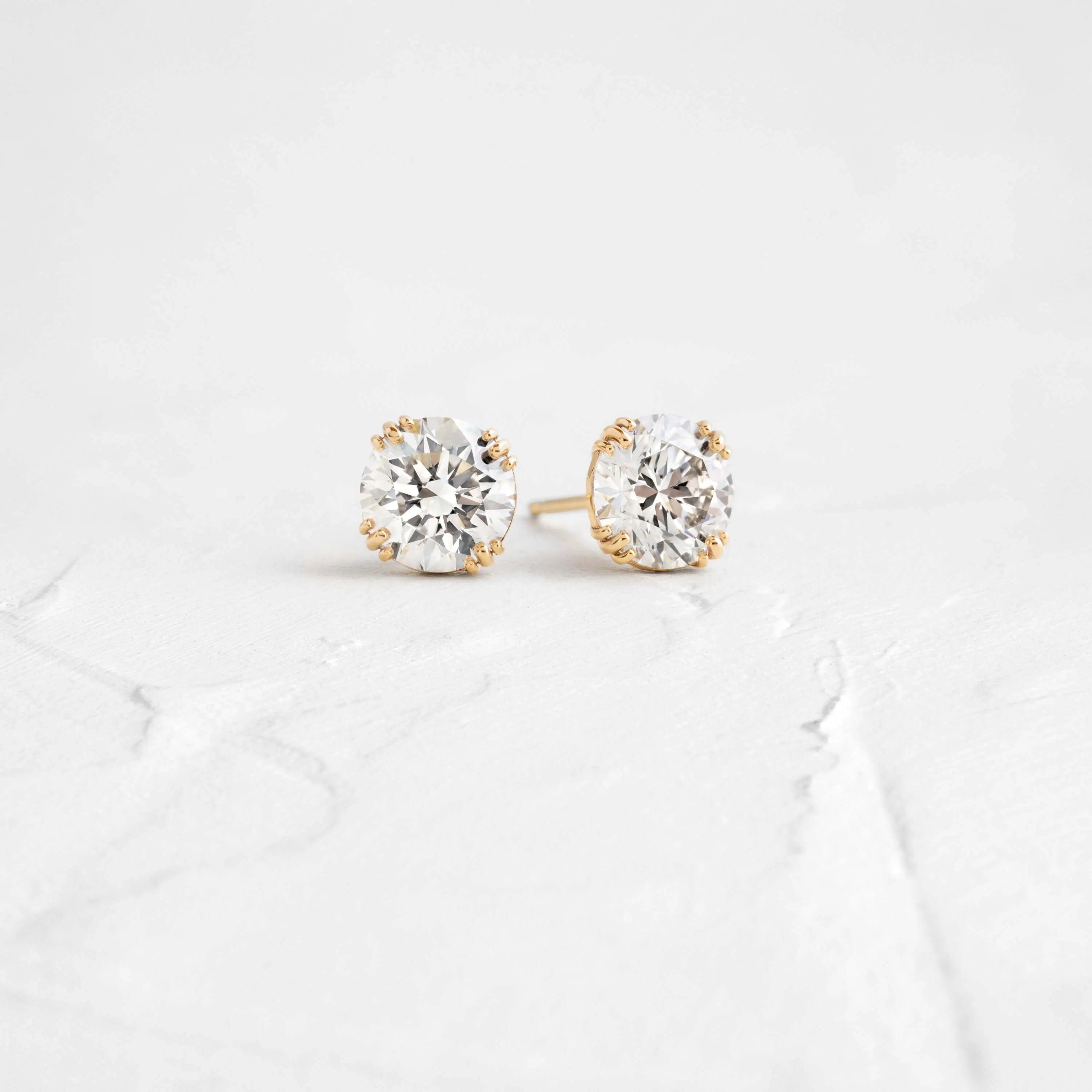 Threaded Studs, Round Cut