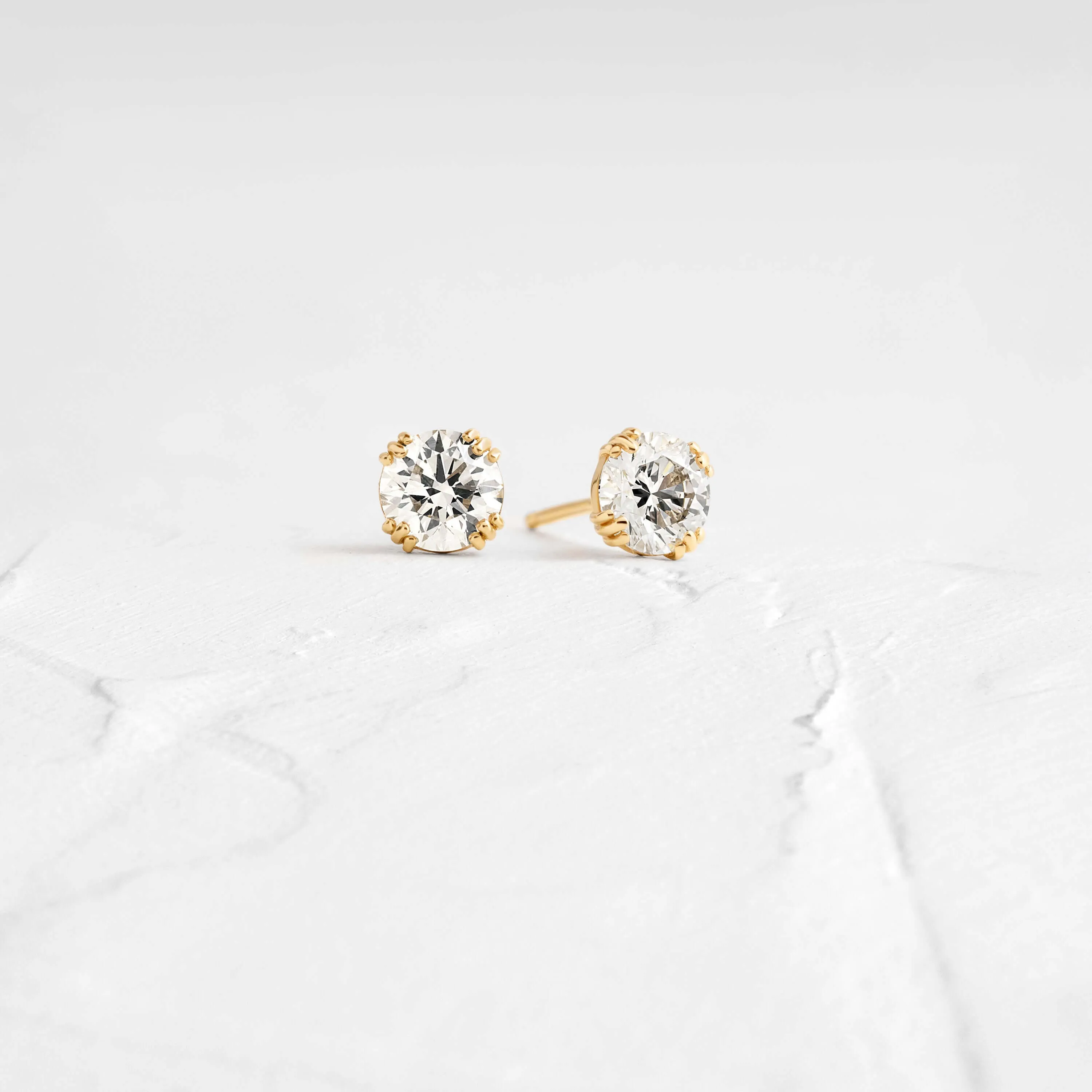 Threaded Studs, Round Cut