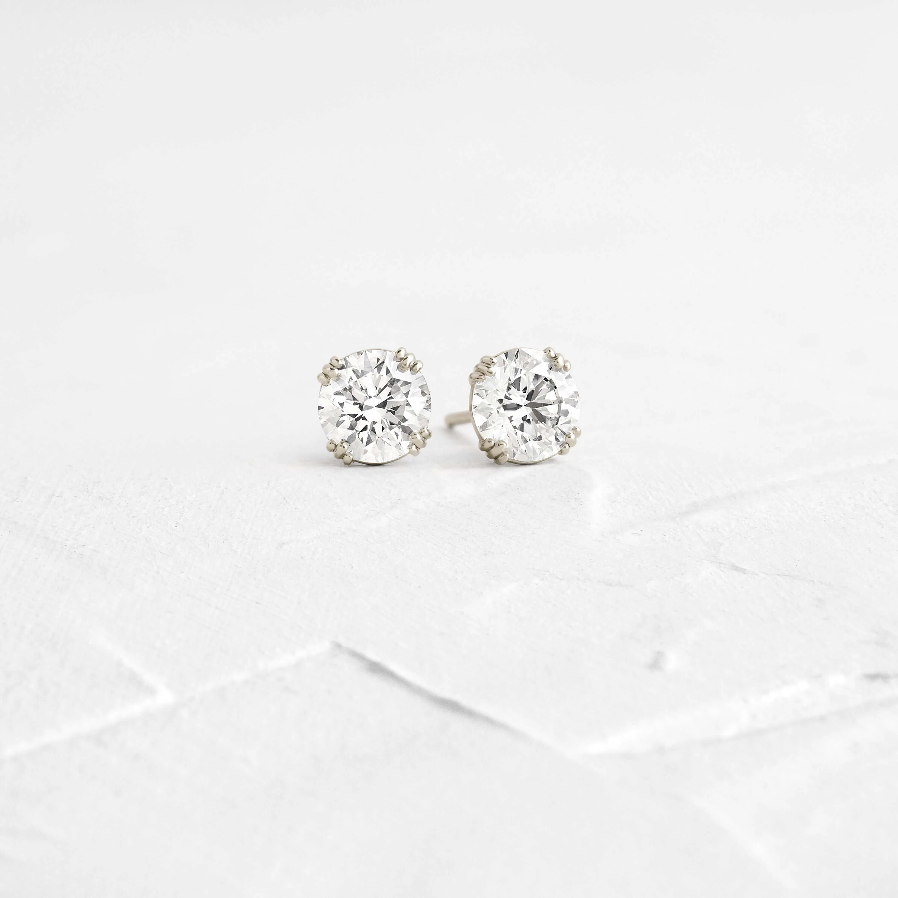 Threaded Studs, Round Cut
