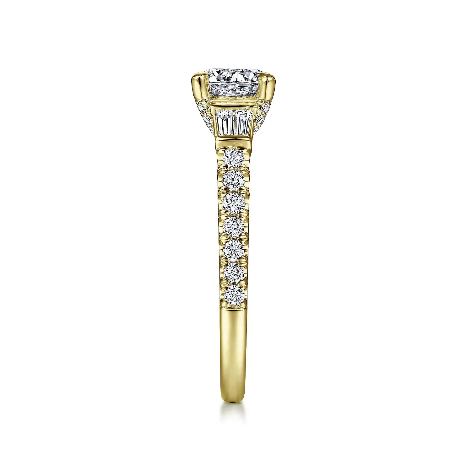 Three Stone Round Diamond Engagement Ring Mounting