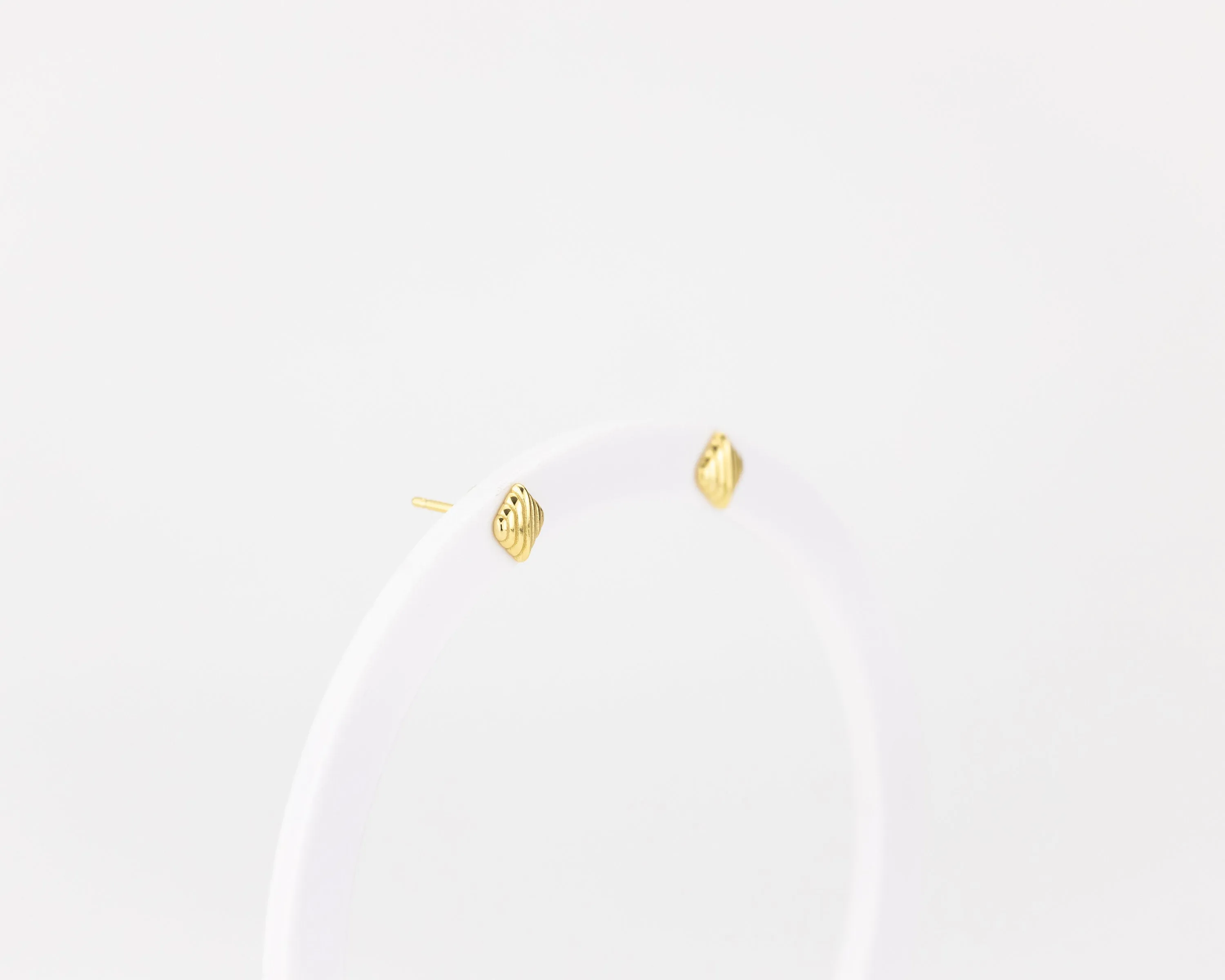 Tiny ribbed stud, mini square, diamond shaped stud, dainty, textured, geometric, minimalist, tiny earring, boho, art deco, vintage, 925