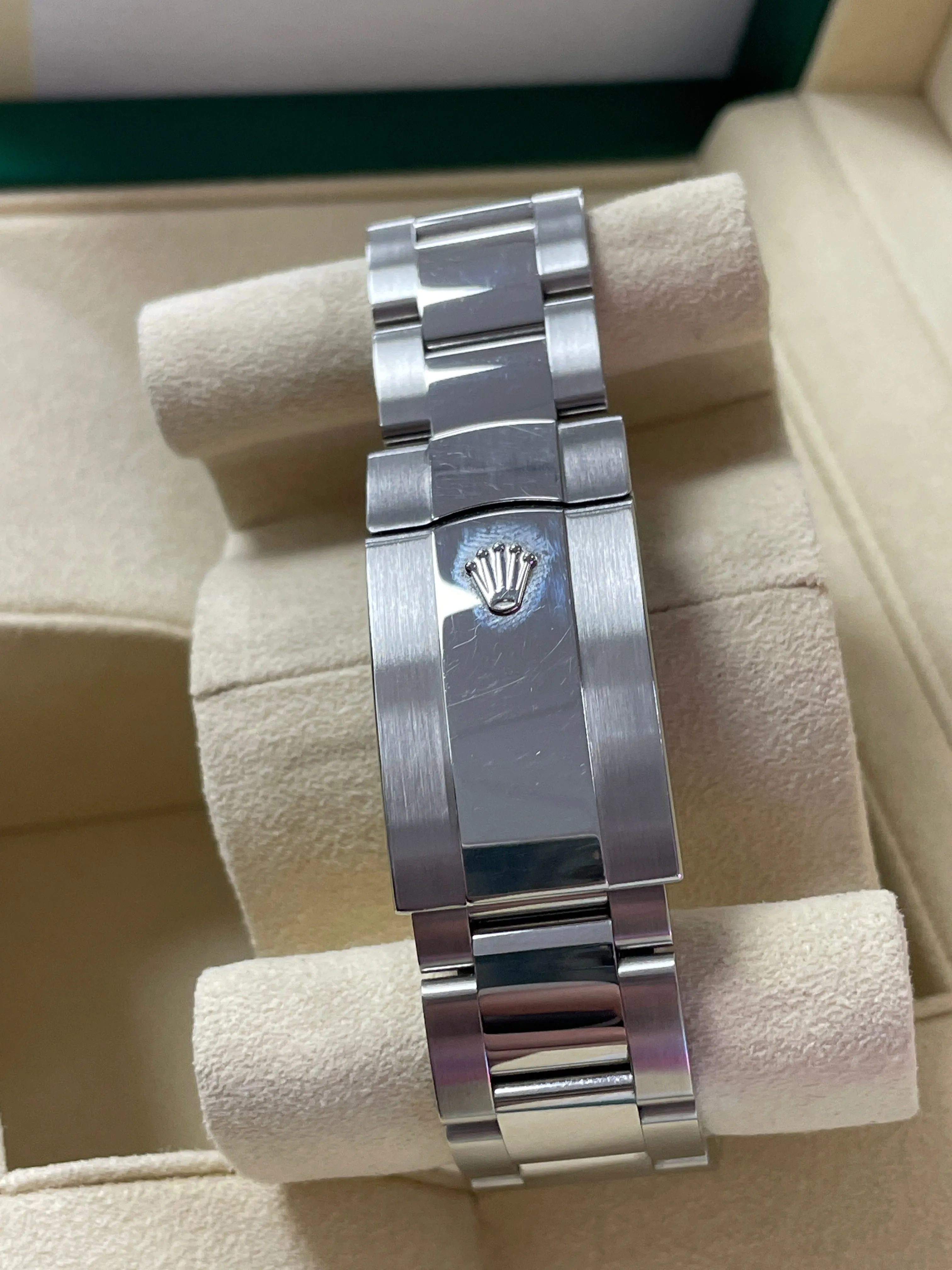 UNPOLISHED Rolex Sky-Dweller Stainless Steel White Gold Silver 42mm Watch 326934