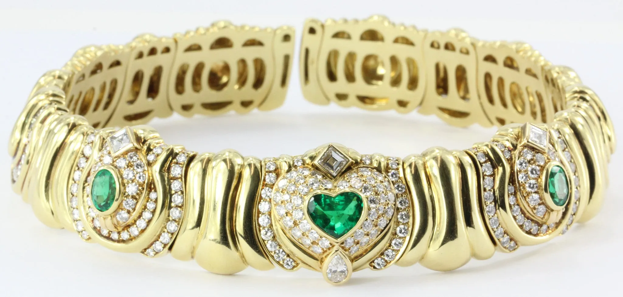 Vintage 18K Gold Emerald 4 CTW & Diamond 6.6 CTW Chunky Italian Collar Necklace