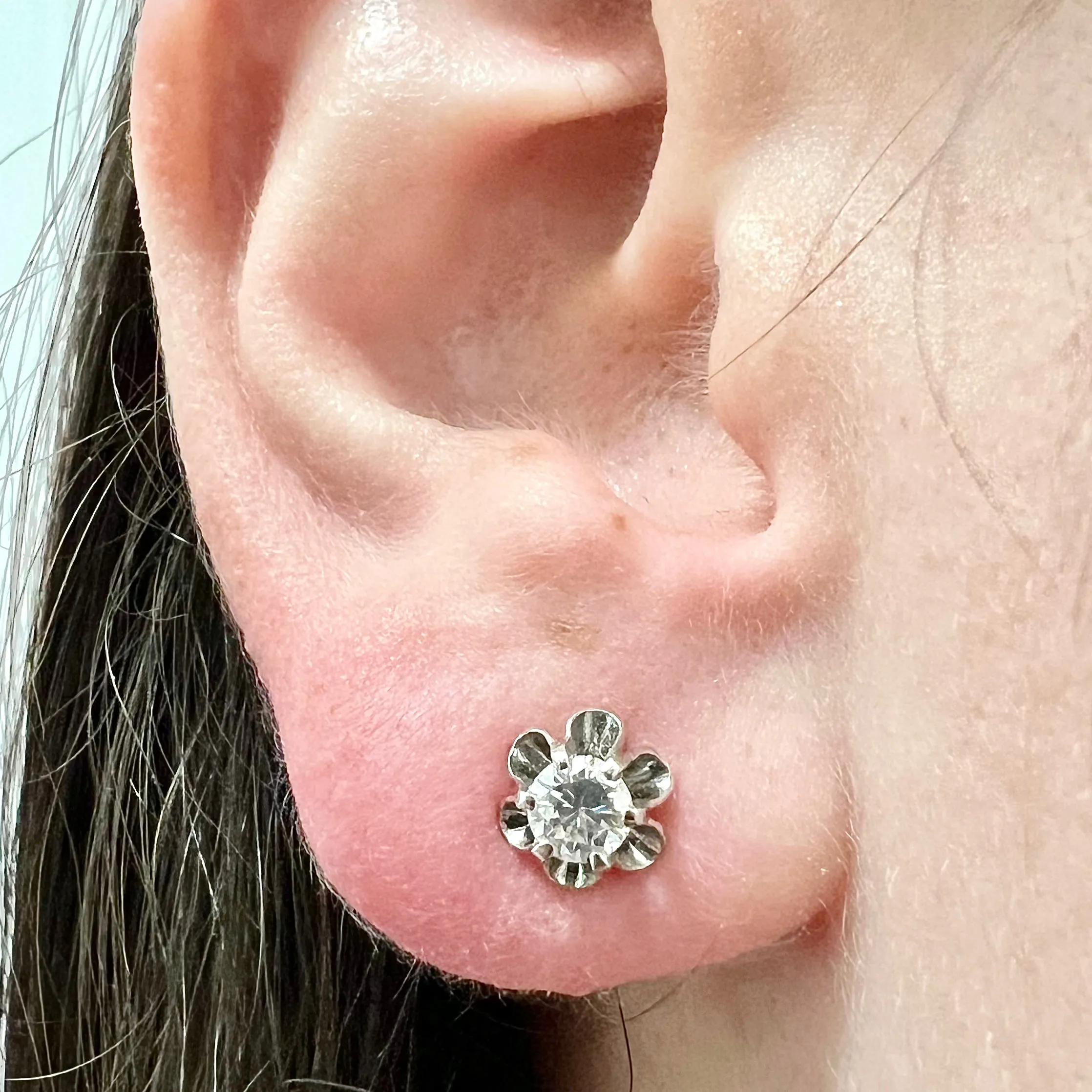 Vintage 1950’s 14 Karat White Gold 0.60 Carat Round Diamond Stud Earrings