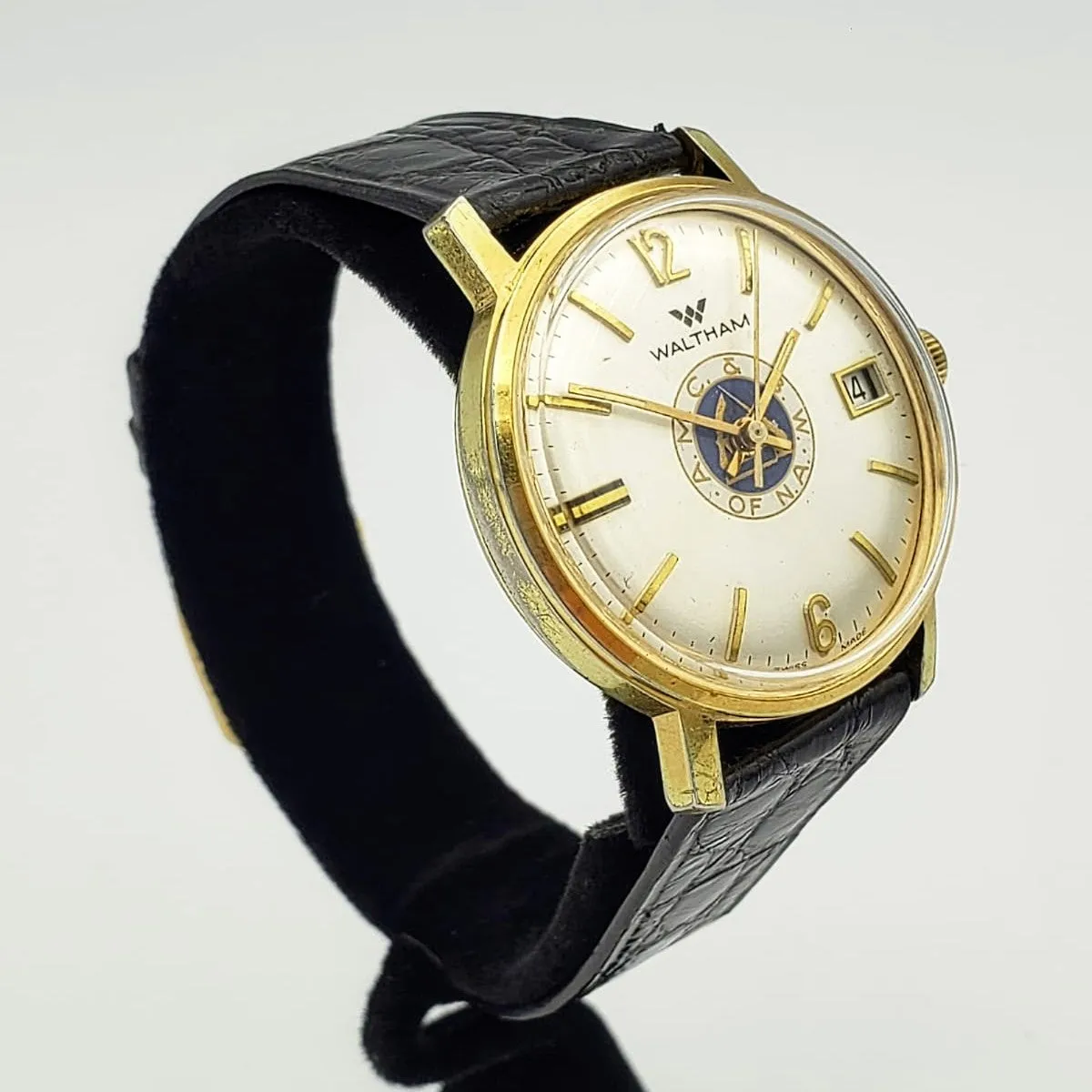 Vintage Waltham Wristwatch AMC & BW OF NA Logo Caliber SGT 100-1 7 Jewels Watch