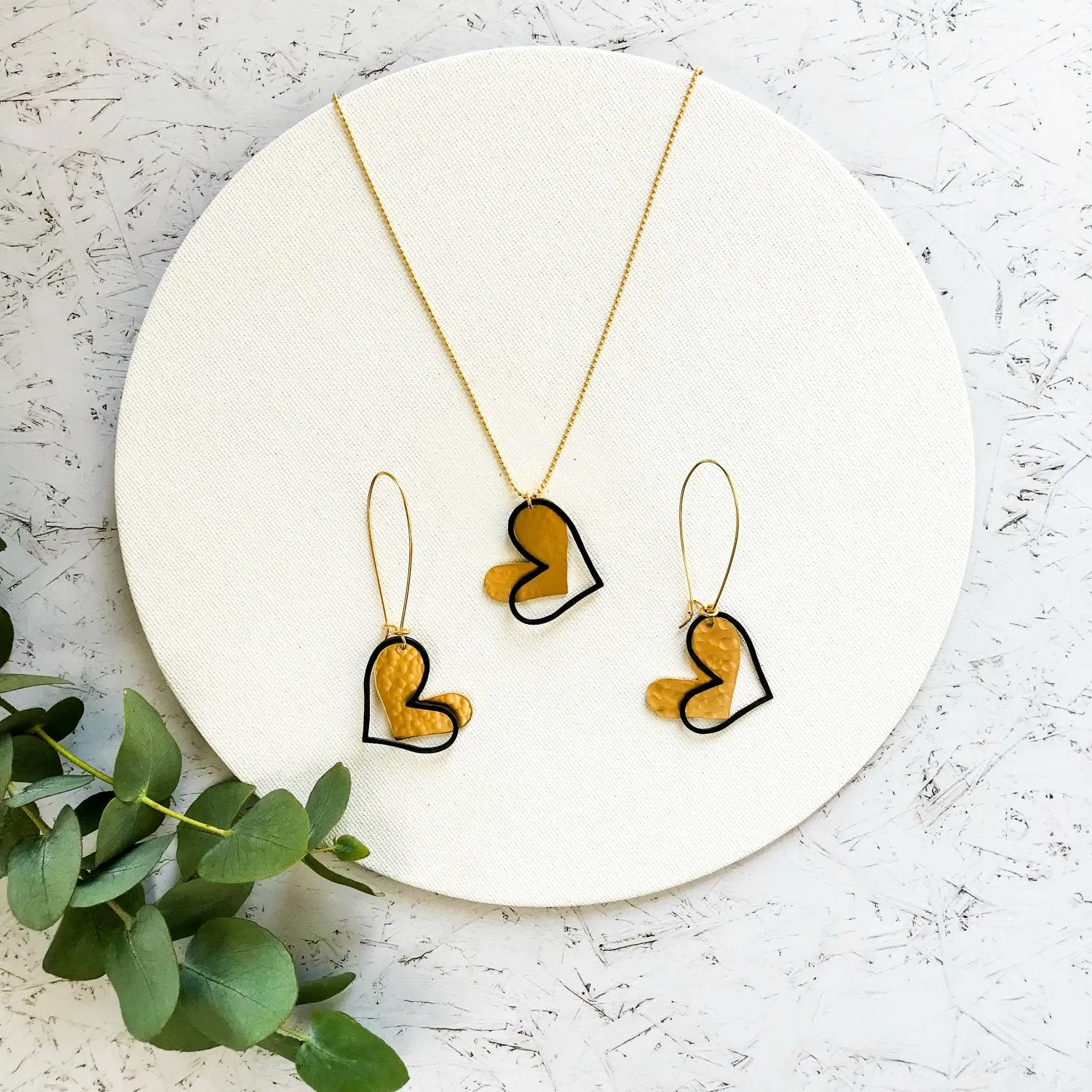 Violet - 24K gold & black heart necklace