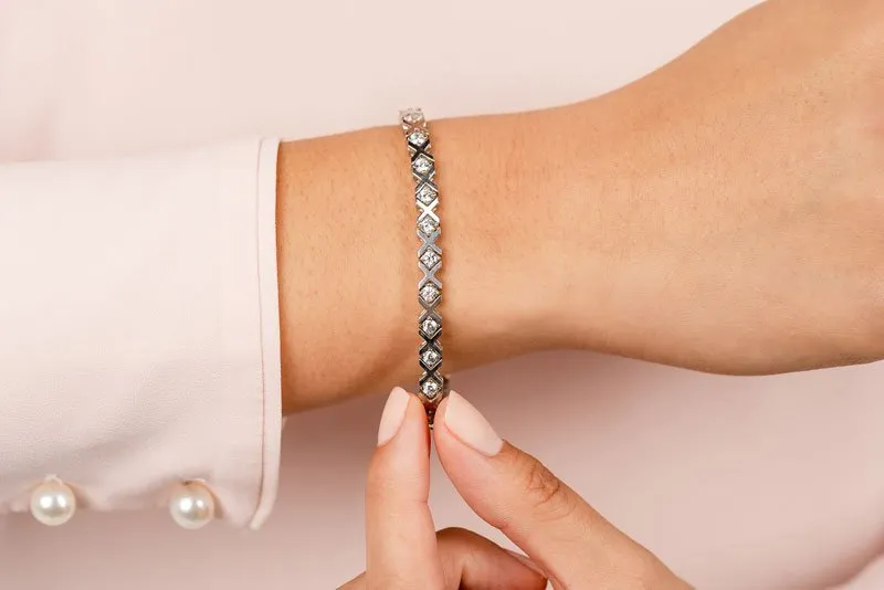 X And O Diamond Bracelet with 3.45 ct.(finished) 3.5mm